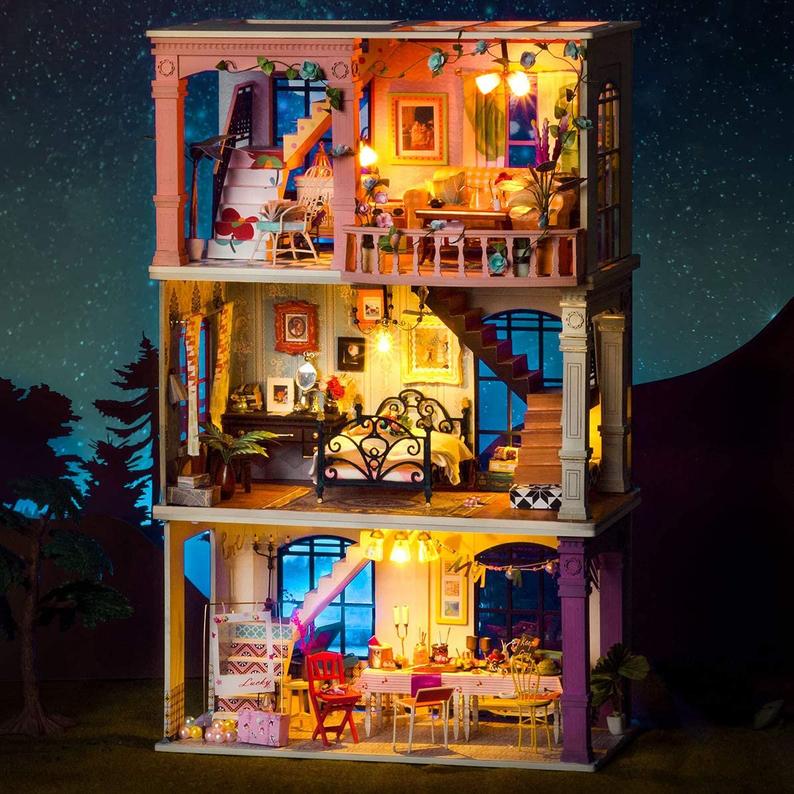 Detective Agency Book Nook Miniature Dollhouse - CraftDIYKit